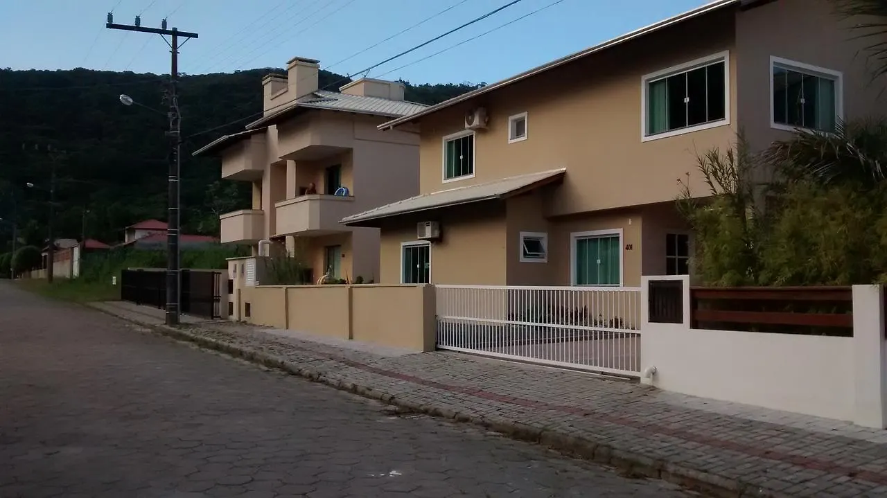 Residencial Baia Bela Apartment Bombinhas